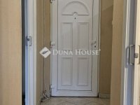 Eladó panellakás, Pécsett 37.99 M Ft, 2 szobás