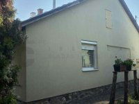 Eladó családi ház, Szegeden, Zocskár udvarban 68 M Ft, 2 szobás