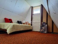 Eladó nyaraló, Neszmélyen 25 M Ft, 3 szobás