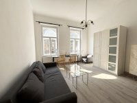 Eladó téglalakás, Budapesten, VII. kerületben 62.5 M Ft