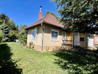 Eladó családi ház, Balatonbogláron 98 M Ft, 6 szobás