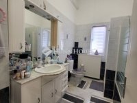 Eladó családi ház, Vecsésen 199 M Ft, 5 szobás