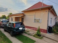 Eladó családi ház, Tiszapüspökin 35 M Ft, 2+1 szobás