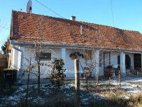 Eladó családi ház