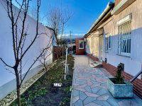 Eladó ikerház, XIV. kerületben 159.9 M Ft, 4 szobás