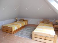 Eladó téglalakás, Hévízen 55 M Ft, 3 szobás