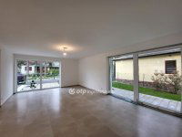 Eladó családi ház, Siófokon 275 M Ft, 8+1 szobás