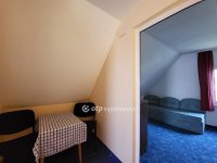 Eladó családi ház, Siófokon 65.5 M Ft, 4 szobás