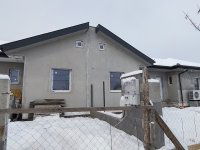 Eladó ikerház, Csomádon 99.9 M Ft, 4 szobás