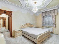 Eladó családi ház, Dunakeszin 450 M Ft, 6+3 szobás