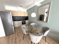 Kiadó téglalakás, albérlet, VIII. kerületben, Corvin sétányon