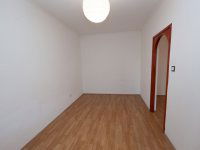 Eladó panellakás, XIV. kerületben 87.9 M Ft, 2+1 szobás