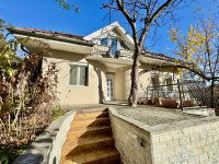 Eladó családi ház, Solymáron 230 M Ft, 6 szobás