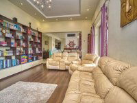 Eladó családi ház, Pilisszentkereszten 299 M Ft, 5 szobás