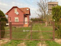 Eladó családi ház, Besenyszögön 19.99 M Ft, 1 szobás