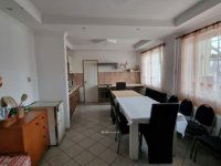 Eladó családi ház, Iszkázon 38.8 M Ft, 5+1 szobás