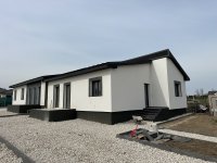 Eladó ikerház, Balatonszabadiban 79.99 M Ft, 3 szobás