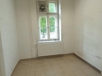 Kiadó üzlethelyiség, Szolnokon 330 E Ft / hó, 4 szobás