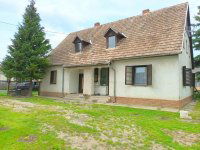 Eladó családi ház, Hosszúperesztegen 28 M Ft, 6 szobás