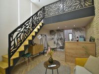 Eladó téglalakás, VI. kerületben 53.5 M Ft, 1 szobás