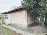 Eladó családi ház, Tenken 12.49 M Ft, 2 szobás