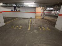 Eladó garázs, Budapesten, VI. kerületben 17 M Ft