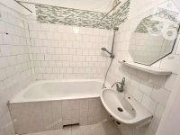 Eladó panellakás, Kecskeméten 49.9 M Ft, 2 szobás