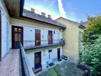 Eladó téglalakás, VII. kerületben 74 M Ft, 2 szobás