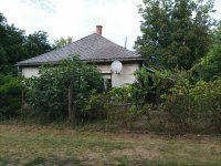 Eladó családi ház, Vissen 7.6 M Ft, 2 szobás