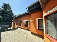 Eladó hotel, Ecseren 250 M Ft / költözzbe.hu