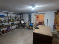 Eladó családi ház, Turán 45 M Ft, 3 szobás