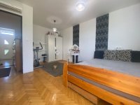 Eladó téglalakás, XIX. kerületben, Zalaegerszeg utcában