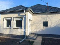 Eladó családi ház