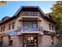 Eladó téglalakás, Szekszárdon 59 M Ft, 4 szobás