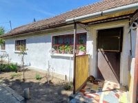 Eladó családi ház, Üllőn 63.1 M Ft, 4 szobás