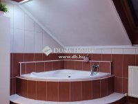 Eladó családi ház, XV. kerületben 229 M Ft, 8 szobás