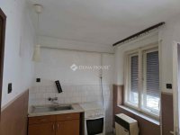 Eladó családi ház, Turán 33.9 M Ft, 3 szobás