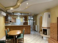 Eladó családi ház, Tokodon, Béke utcában 169 M Ft, 6 szobás