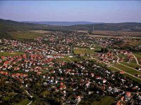 Eladó családi ház, Telkin 245 M Ft, 5+1 szobás