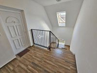 Eladó téglalakás, Üllőn 53 M Ft, 2 szobás