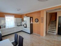 Eladó ikerház, Gyömrőn 119.9 M Ft, 5 szobás