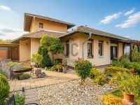 Eladó családi ház, Harkán 159 M Ft, 5 szobás