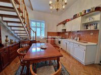 Eladó családi ház, Kecskeméten 125 M Ft, 10 szobás