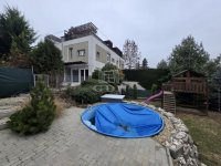 Kiadó ikerház, albérlet, III. kerületben 560 E Ft / hó