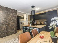 Eladó családi ház, Szombathelyen 119.9 M Ft, 4+2 szobás