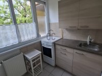 Eladó téglalakás, Debrecenben 73.9 M Ft, 2 szobás