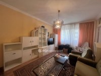 Eladó panellakás, Szegeden 56.5 M Ft, 2+1 szobás