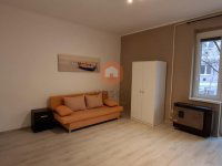 Kiadó téglalakás, albérlet, Pécsett, Hajnóczy úton, 1 szobás