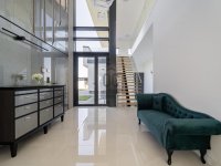 Eladó családi ház, Mogyoródon 550 M Ft, 7 szobás