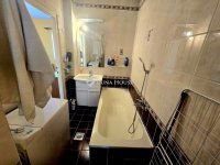 Eladó téglalakás, Pécsett 46.9 M Ft, 2 szobás